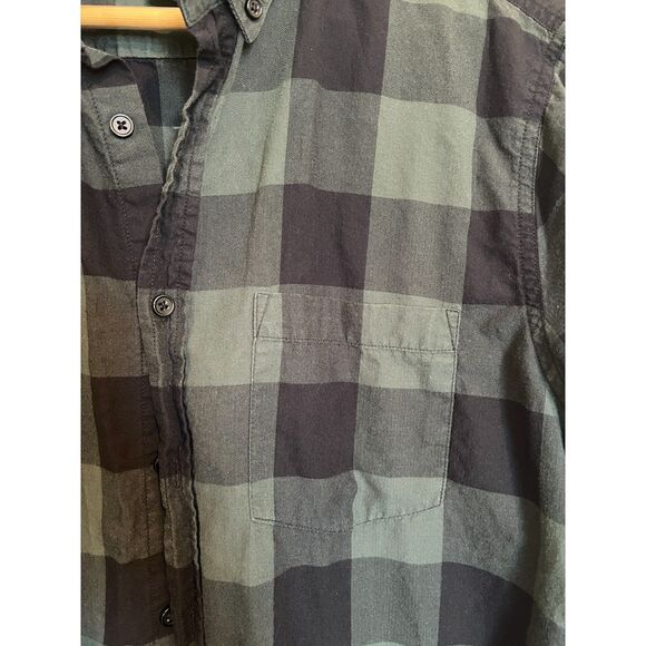 Men's Forever 21 Plaid Shirt - Picture 4 of 4